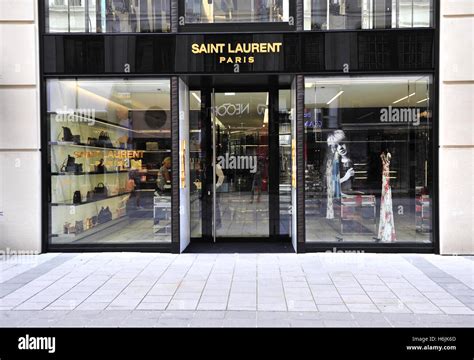 ysl jobs wien|SAINT LAURENT Assistant Store Director Vienna W/M/D .